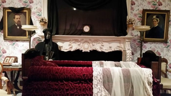 This Death-Themed Museum In Houston Is Not For The Faint Of Heart